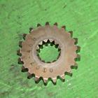 504085400 Not Specified Chain Case Top Sprocket