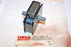 8ch-21486-10 Oem Nos Yamaha Snowmobile Engine Mount Damper Mm Srx Sxr
