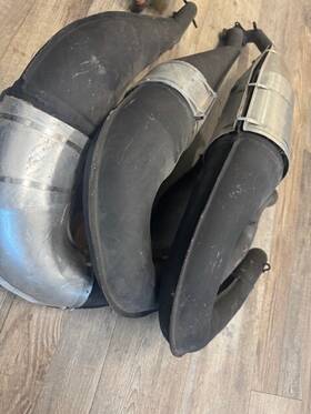 0712-142 Arctic Cat Zrt 600 Oem Pipes And Black Magic Modified Muffler Like New Take Offs