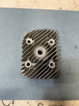 3000-221 Arctic Cat 1972 400 Cylinder Head Mag