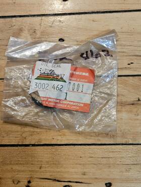 3002-462 Arctic Cat Nos Kitty Crankshaft Seal 1977-1999 3002-462 Arctic Cat Nos Kitty Crankshaft Seal 1977-1999