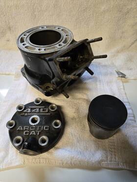 3005-802 Arctic Cat 3005-804 Snowmobile 2001 Zr 440 Sno Pro And Head Cylinder With