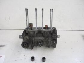 Arctic Cat 3005-938 2001 Z440 Sno Pro Air Cooled 121 Inch Bottom End Cases Crank