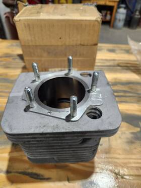 101002-7172 John Deere Kawasaki Cylinder Jdx Snowmobile Am52388