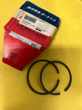 13008-3004 Kawasaki Nos Oem John Deere 340 Snowmobile Standard Ring Set Am54828