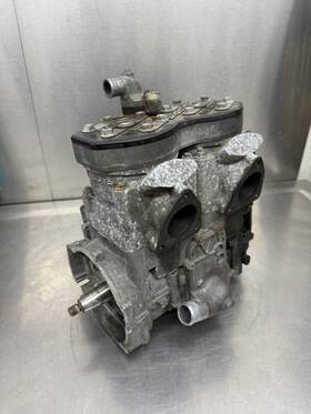 2201380 Polaris 99 00 Motor Engine Crank Block Assembly Xc Sp 500 Rmk Oem