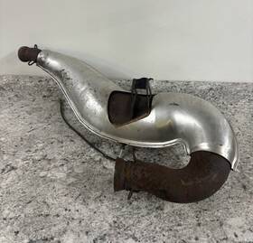 2204703 Polaris 800 Iq Dragon Rmk Assault Switchback 08 09 10 Oem Exhaust Pipe