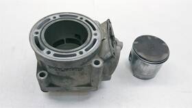 3021542 Polaris Snow 2007 600 Rmk #2 Engine Cylinder Jug W Piston