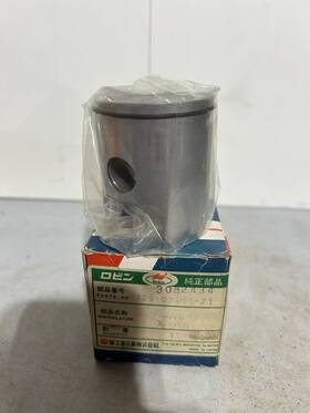 3082434 Polaris Vintage 76-79 Tx Starfire 250 Nos Piston With Ring