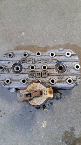 3085428 Polaris 1997 Indy 500 Classic Touring Engine Cylinder Head Top Domes Piece