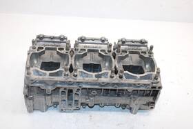 3085575 Polaris 3085511 98 Xc 700 Oem Crankcase Sp130 3085575 Polaris 3085511 98 Xc 700 Oem Crankcase Sp130