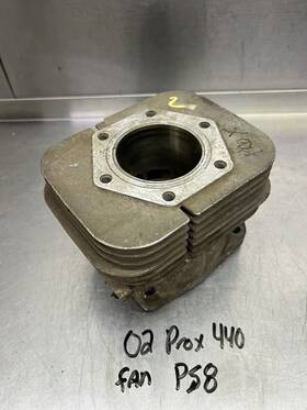 3087178 Polaris 2002 02 Pro X 440 Fan Cooled Cylinder Jug Core