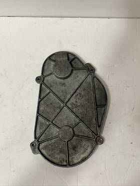 563041302 Polaris 1995 Indy 600 500 Chain Case Chaincase Cover Oem Snowmobile Part