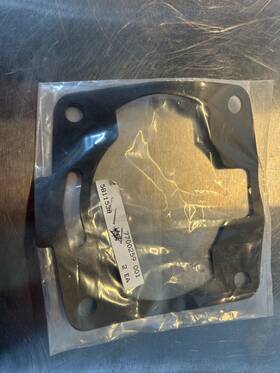 5811538 Polaris Oem Base Gaskets Qty 2 Big Block 600 / 700