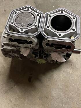 01096825v Ski-doo 2010 Skidoo Mxz600 Fuel Injection Needs Piston Kit Possibly Cylinder