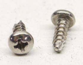 211000098 Ski-doo Thread Cut.ph. Qty2