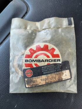 404-0050 Ski-doo Vintage Skidoo Snowmobile Nos Gaskets