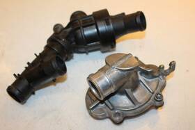420822288 Ski-doo 2019 Summit Sp 850 Engine Water Pump Housing Cover