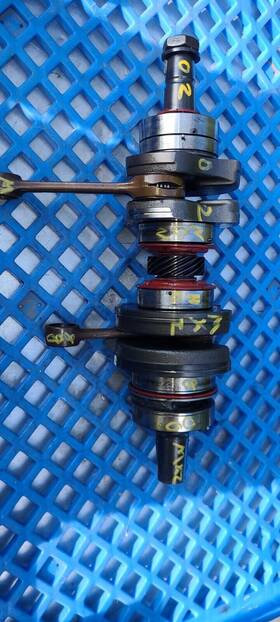 420888402 Ski-doo 2002 Mxz 800 X Oem Engine Crankshaft With Rods Good Used 420888402 Ski-doo 2002 Mxz 800 X Oem Engine Crankshaft With Rods Good Used