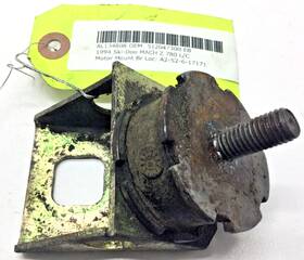 512047300 Ski-doo Engine Motor Mount Support Bracket Formula Touring Oem Used