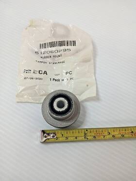 512060295 Ski-doo New Oem Rubber Mount Oem# Fits Most 2011 And Up Snowmachines