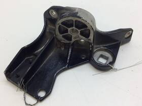 518323716 Ski-doo Right Rh Motor Mount Support Bracket 2005-2007 Summit Mach Z