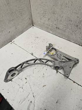 518326337 Ski-doo 2011-2018 Expidition 1200 4tec Motor Mount