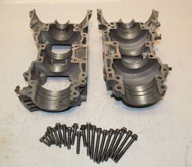6811361 Ski-doo 6811351 Mxz 700 Millennium Edition Engine Motor Crank Case Cases