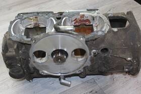 4200887516 Skidoo 1997 Ski-doo Mxz 670 Engine Motor Crankcase Crank Case 4200887516 Skidoo 1997 Ski-doo Mxz 670 Engine Motor Crankcase Crank Case