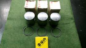 12110-34101-50 Suzuki Gt550 Triple 2 Stroke Pistons And Rings Set Nos 12140-34710