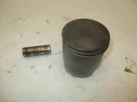811-11631-00-96 Yamaha 1971 Gp396 Gp 396 Piston 64.5mm