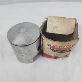 823-11631-01-96 Yamaha 1 Nos Gp292 Std Standard Piston Gp 292 Snowmobile