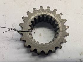 Yamaha 89a-17682-00-00 Upper Chain Case Sprocket 20t 20 Spline V-max 4 750 L/c