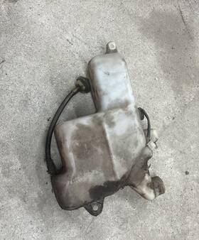 89a-21751-01-00 Yamaha Oil Reservoir Tank 92 93 94 95 96 97 Vx750 Vx 750 800 Vmax-4 Mountain Max