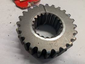 Yamaha 8bu-17682-40-00 Drive Sprocket 24t 20 Spline 17w Vmax Mountain Max 800