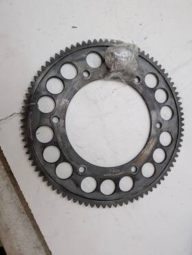 8dm-1760a-19-00 Yamaha Starter Ring Gear Sx 700 2000 Used Oem