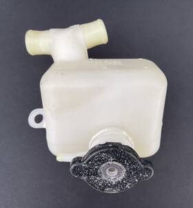 4fl-12462-00-00 Yamaha 8fa-1249b-02-00 Reserve Coolant Tank Cap Oem 2007 Vector