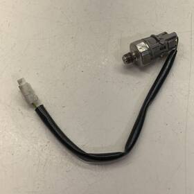 8fp-82504-00-00 Yamaha Oil Pressure Switch Asm - 2007 Apex
