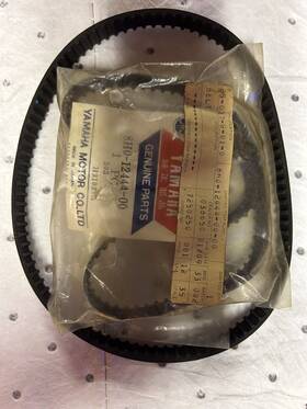 8ho-12444-00 Yamaha Snowmobile Water Pump Belts Fit Srx 440b 440c And 440d. 1978-1980