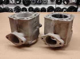 8a700 Yamaha A8700 Oem Genuine 1976 440 Srx Cylinders Jug Barrel Snowmobile