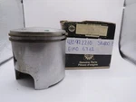 Nos Bombardier Ski Doo Snowmobile Blizzard 440 1970-75 Genuine Piston 420992210. Fixed Price $89.99.