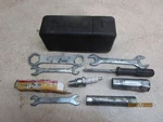 1995 94? 96? Yamaha Vmax Dx 600 (b) Tool Box Kit. Fixed Price $25.00.