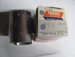 Vintage Yamaha Snowmobile Nos Std 340 Enticer Piston 8G8-11631-00-96 Et. Fixed Price $25.00.