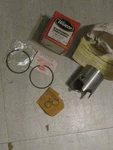 Wiseco Honda CR250R Piston/rings/c-clips .030 (.75MM) 81-83 Nos!. Fixed Price $79.00.