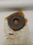 Nos Yamaha 88T-47548-10-00 Chain Driven Sprocket 35T VT480 ET410. Fixed Price $86.66.