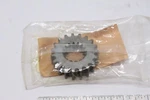 Nos Oem Genuine Yamaha Upper 19 Tooth Chain Case Sprocket 8DW-17682-90-00. Fixed Price $59.99.
