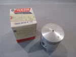 Nos Yamaha Oem Piston Std YF1 U5E 109-11631-02-96. Fixed Price $23.50.