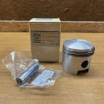 Jlo New L-99 Engine Std Bore Piston 099.05.900/00 With Rings Wrist Pin & Clips. Fixed Price $49.95.